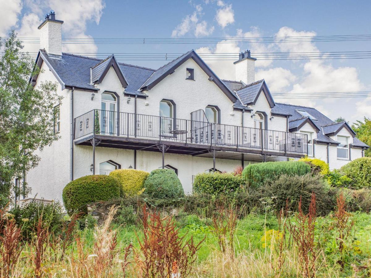 Menai View Villa Llanfairpwllgwyngyll Exteriör bild