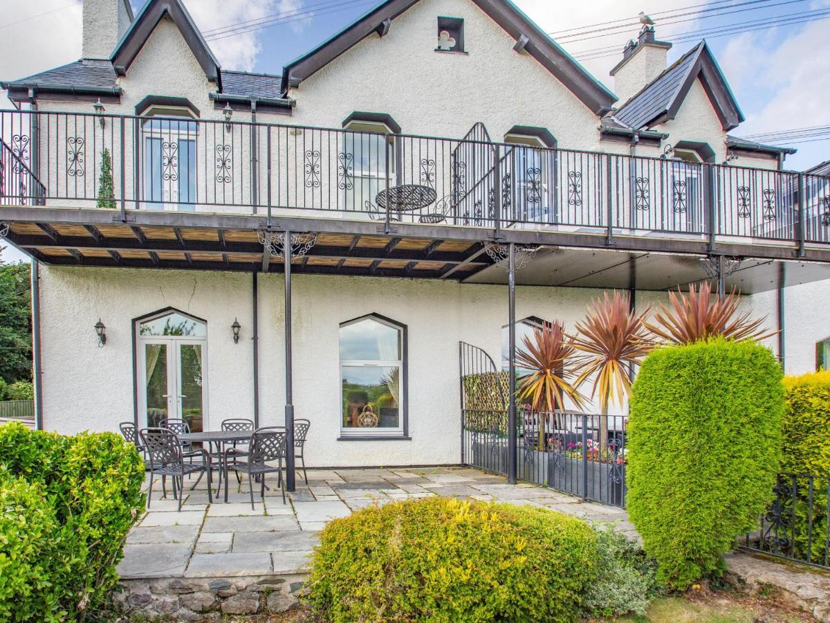 Menai View Villa Llanfairpwllgwyngyll Exteriör bild
