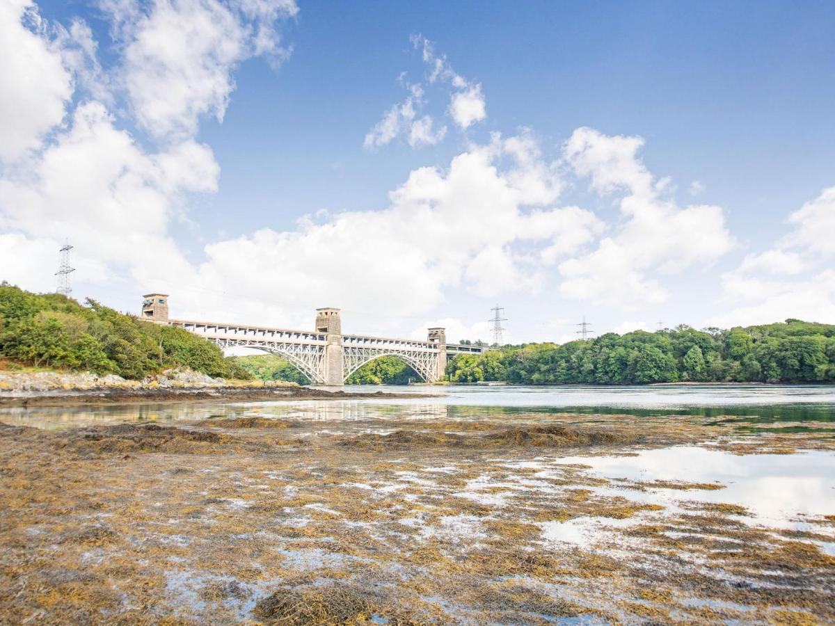 Menai View Villa Llanfairpwllgwyngyll Exteriör bild